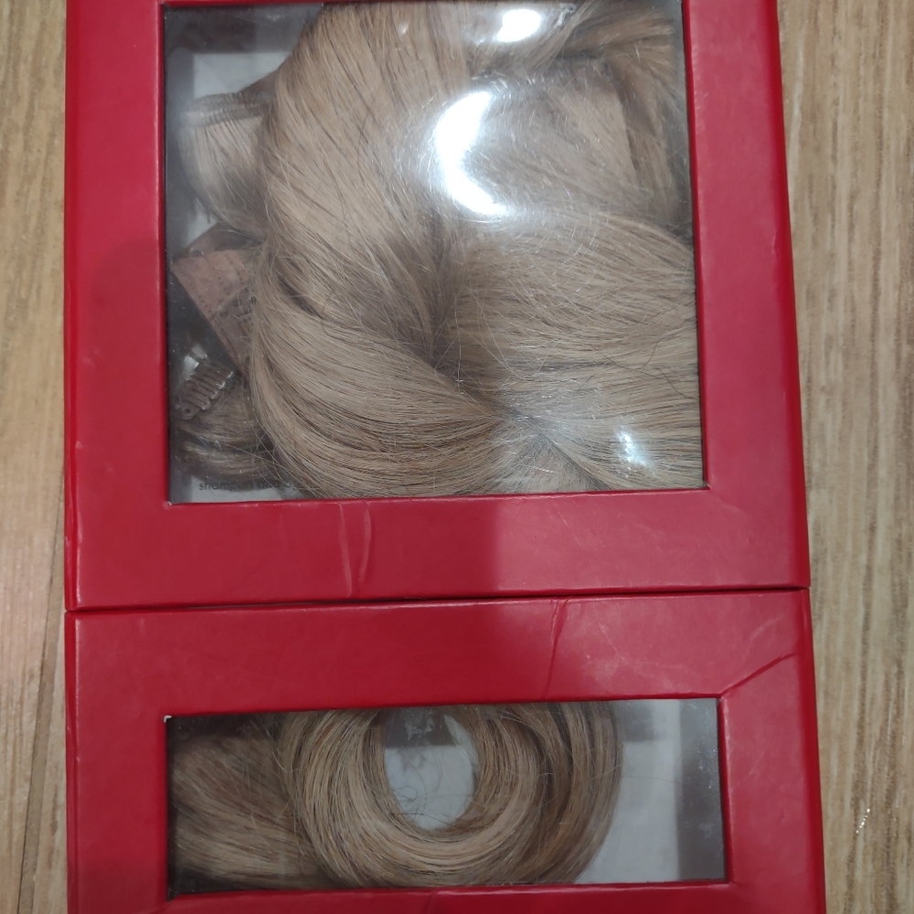 Luxy 20" blonde clip in extensions